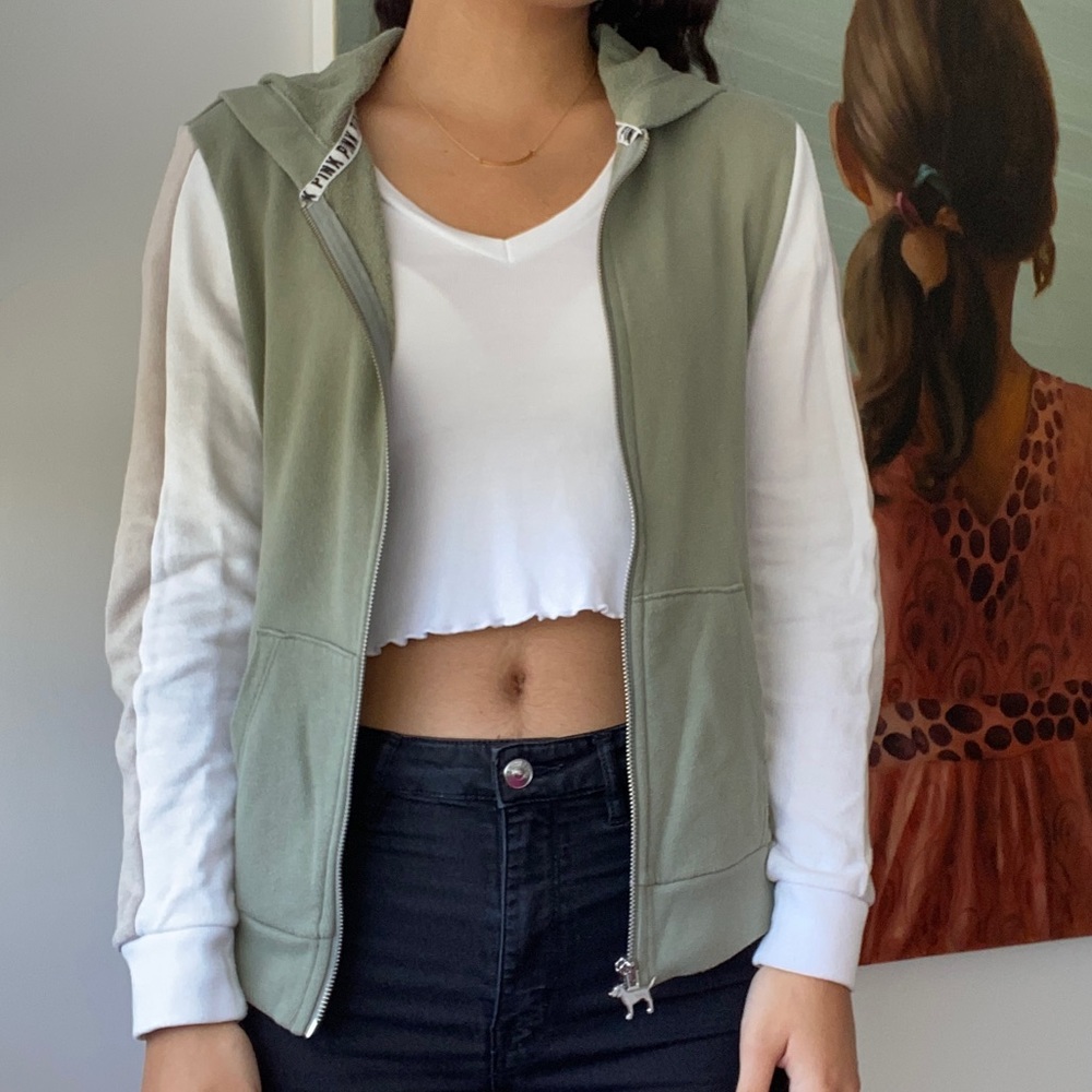 Victoria‘s Secret PINK Hoodie